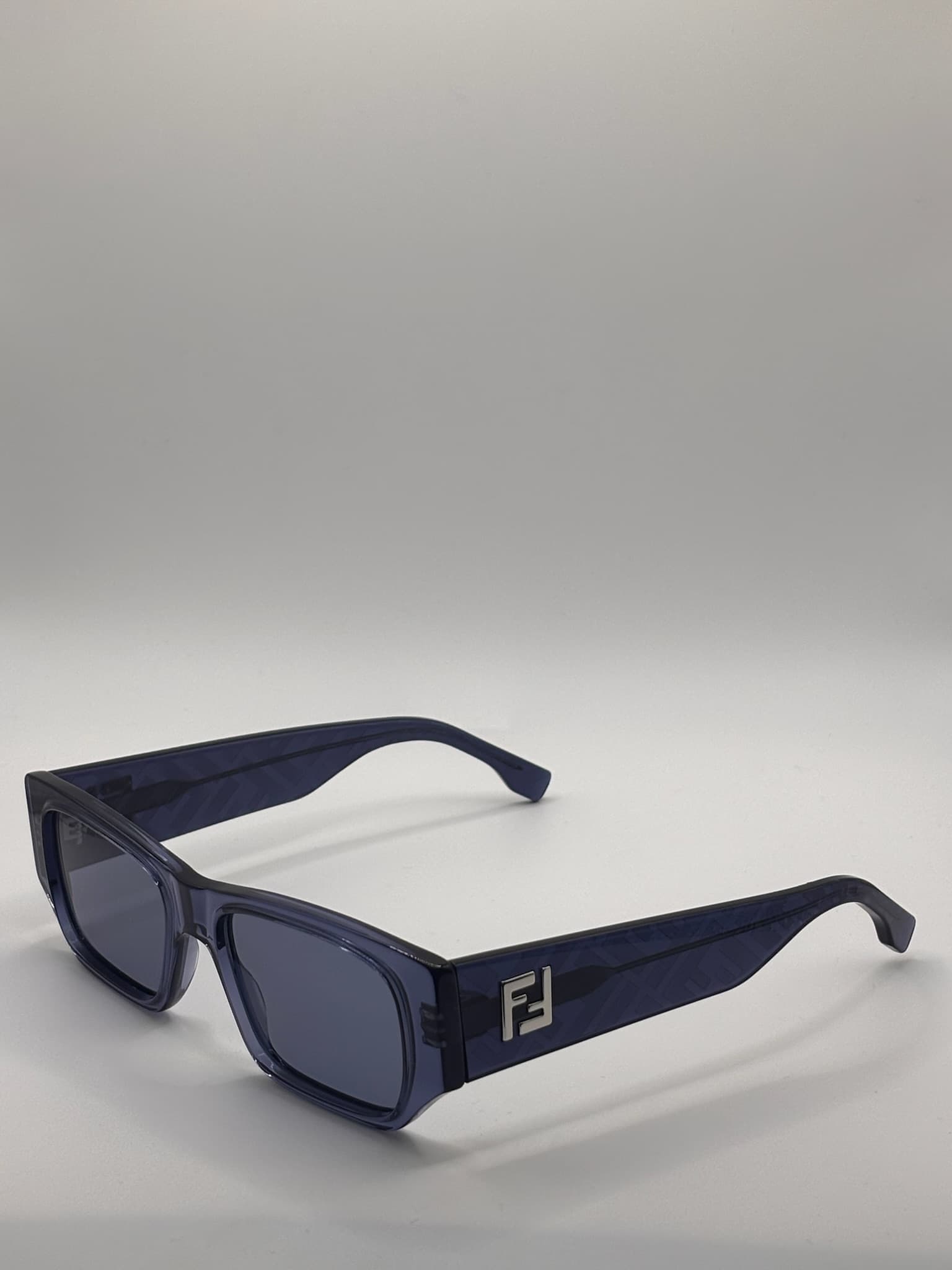 Fendi FE401441 90V - image 2