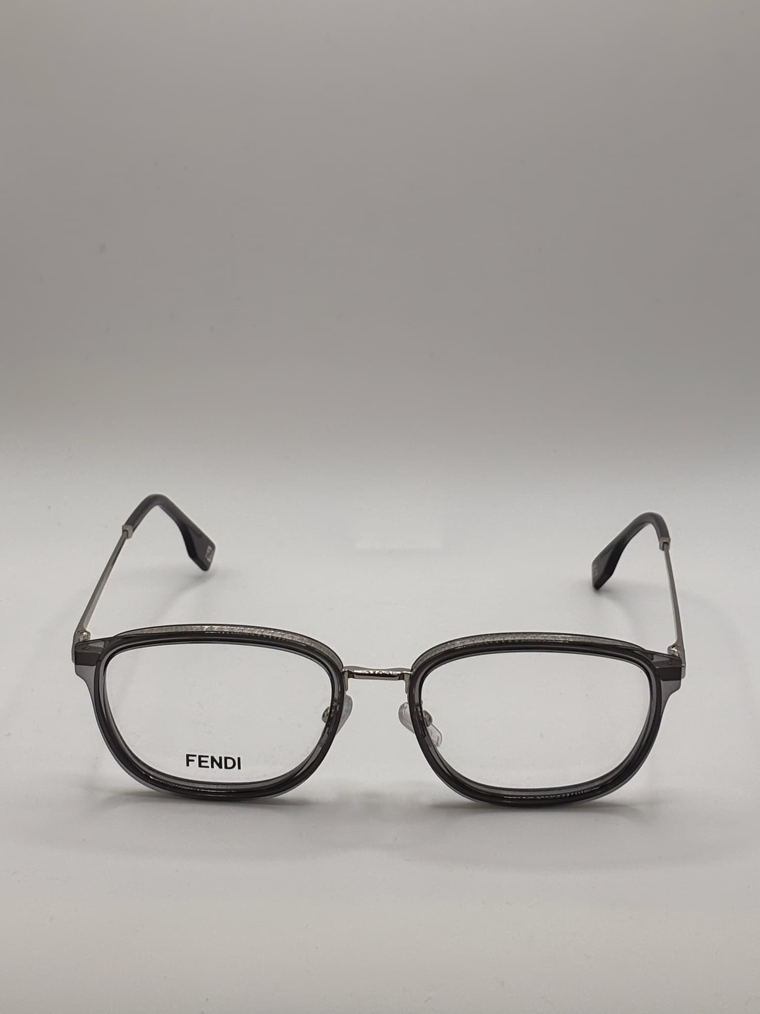 Fendi FE50112u 020 - image 2