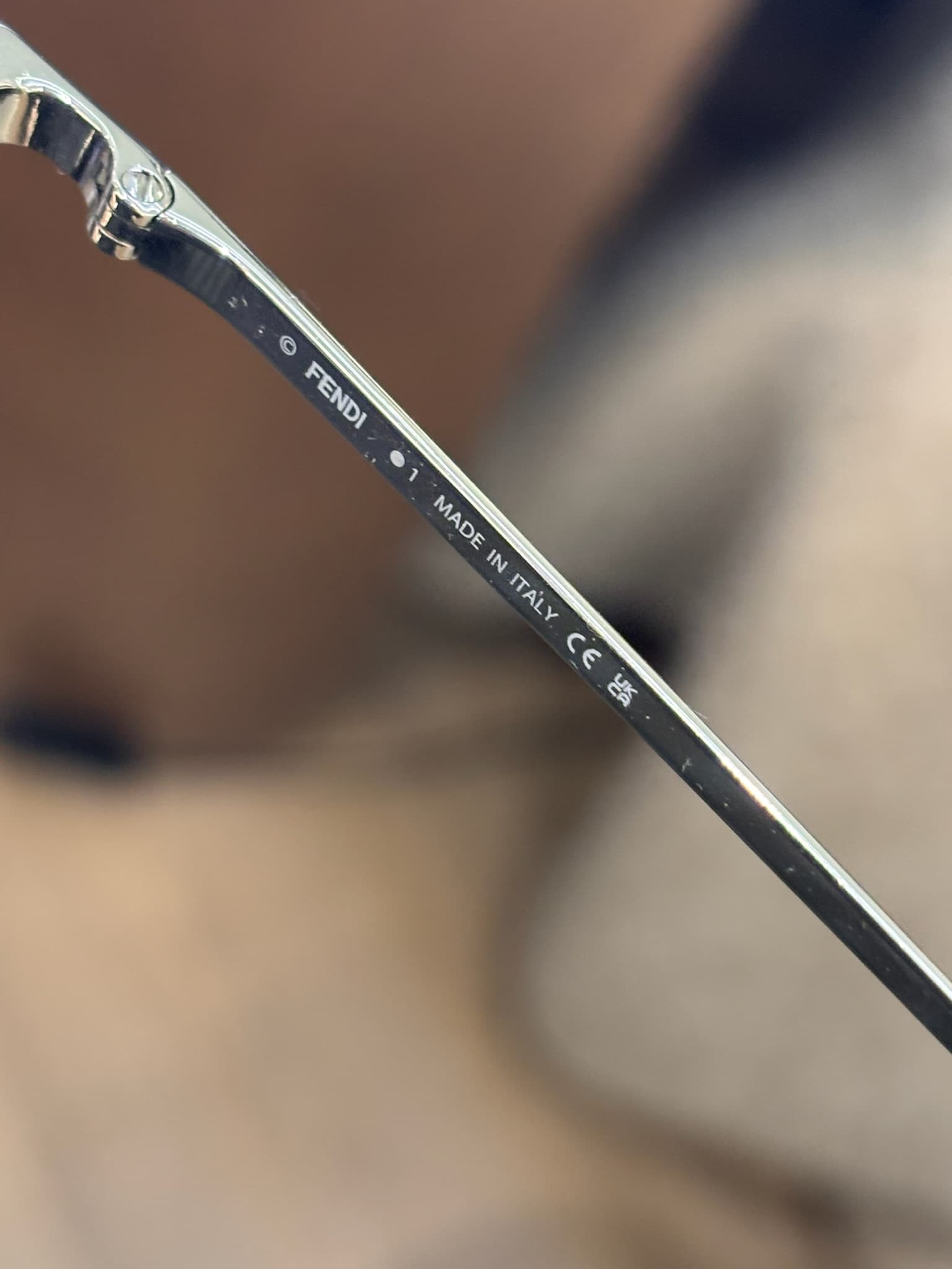 Fendi FE50112u 020 - image 6