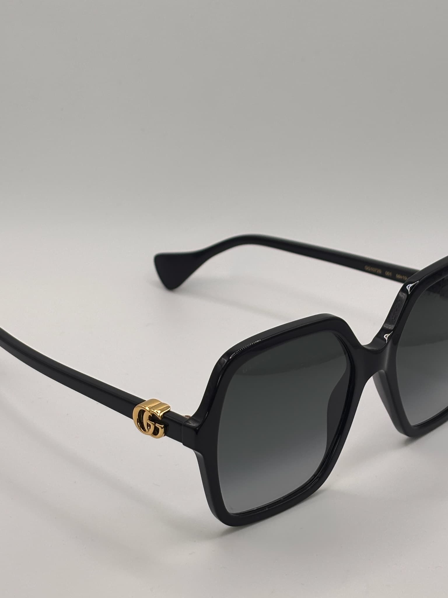Gucci GG10725 - image 3