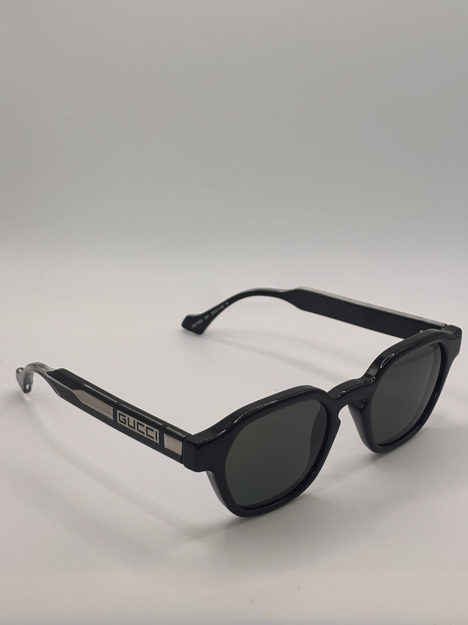 Gucci GG1730S 001 - image 2