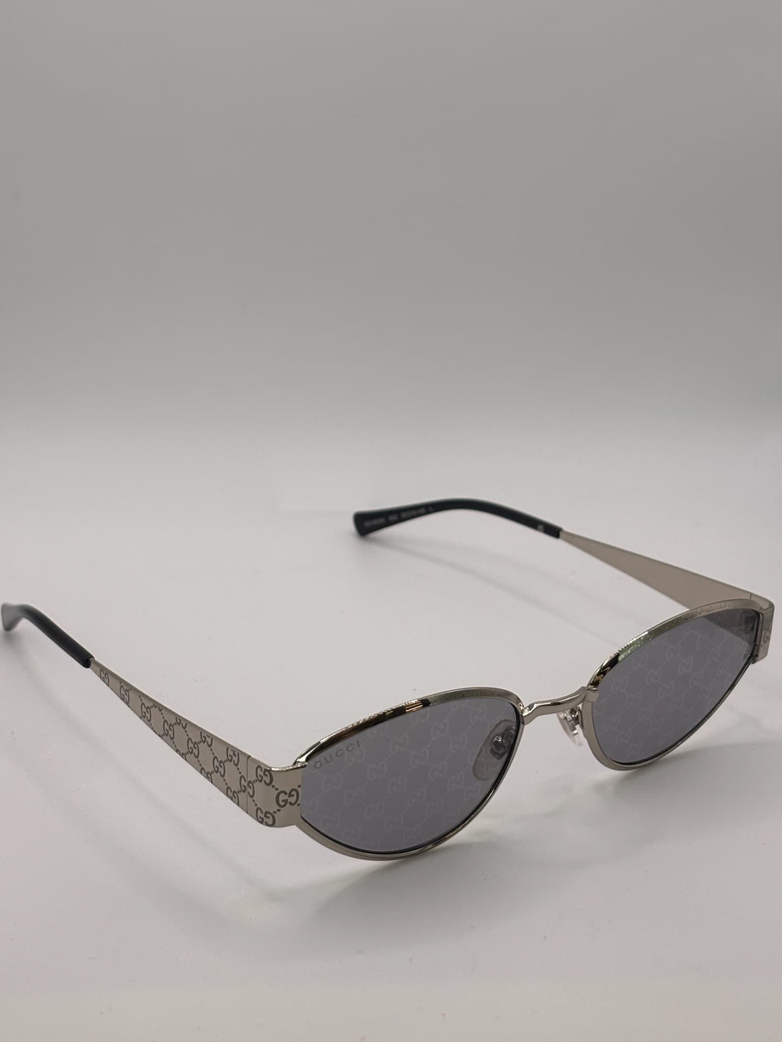 Gucci GG1854S - image 2