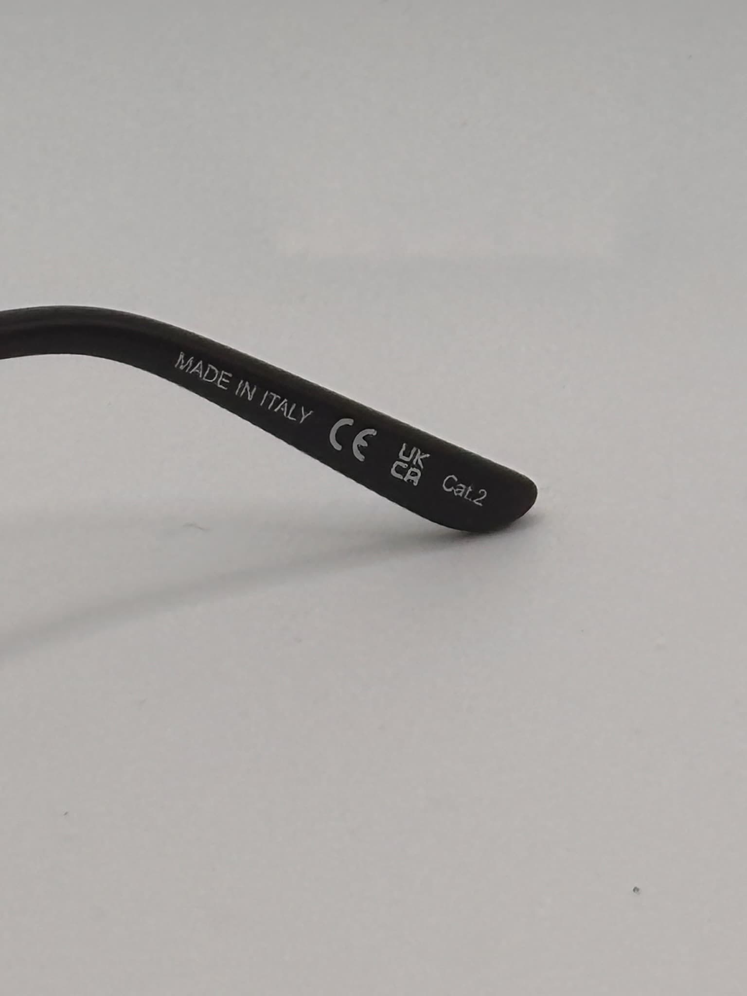 Gucci Gg18815 004 - image 6