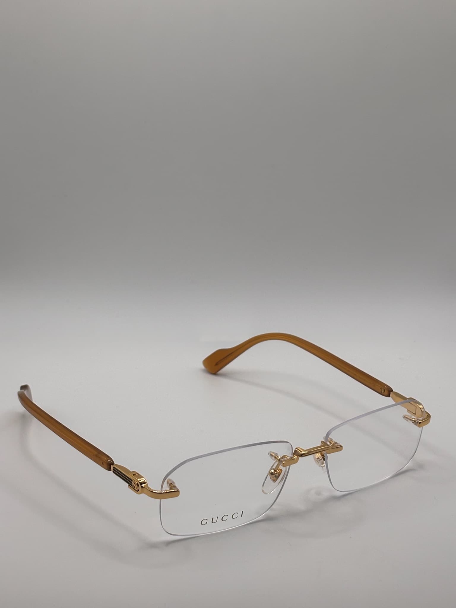 Gucci GGIZZTO 006 - image 3