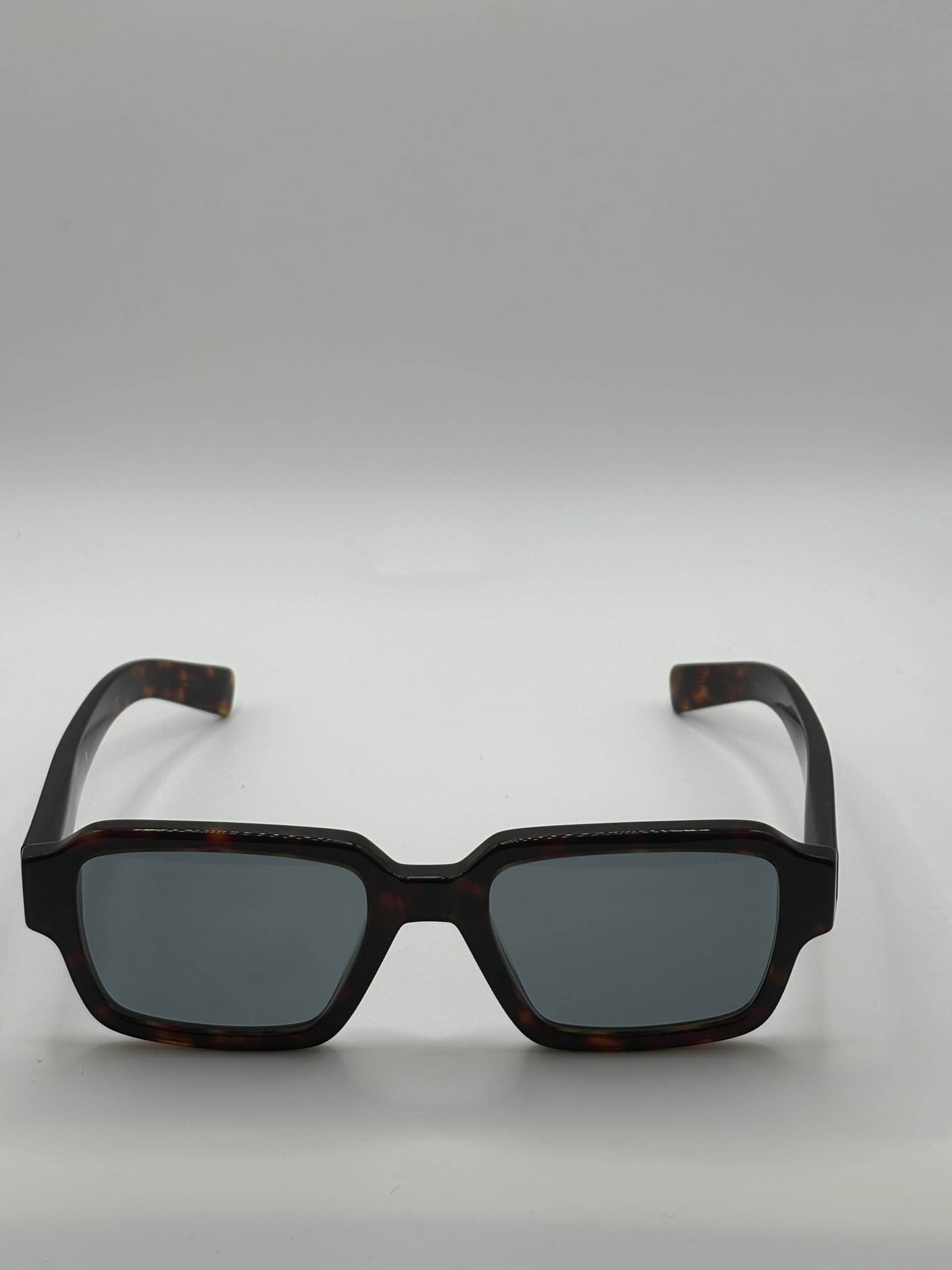 Prada SPR 022 - Photo 1