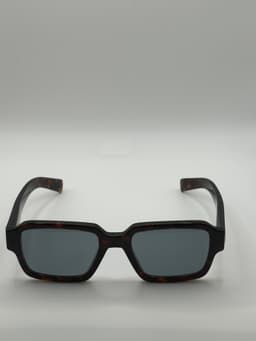 Prada SPR 022 - Photo 1