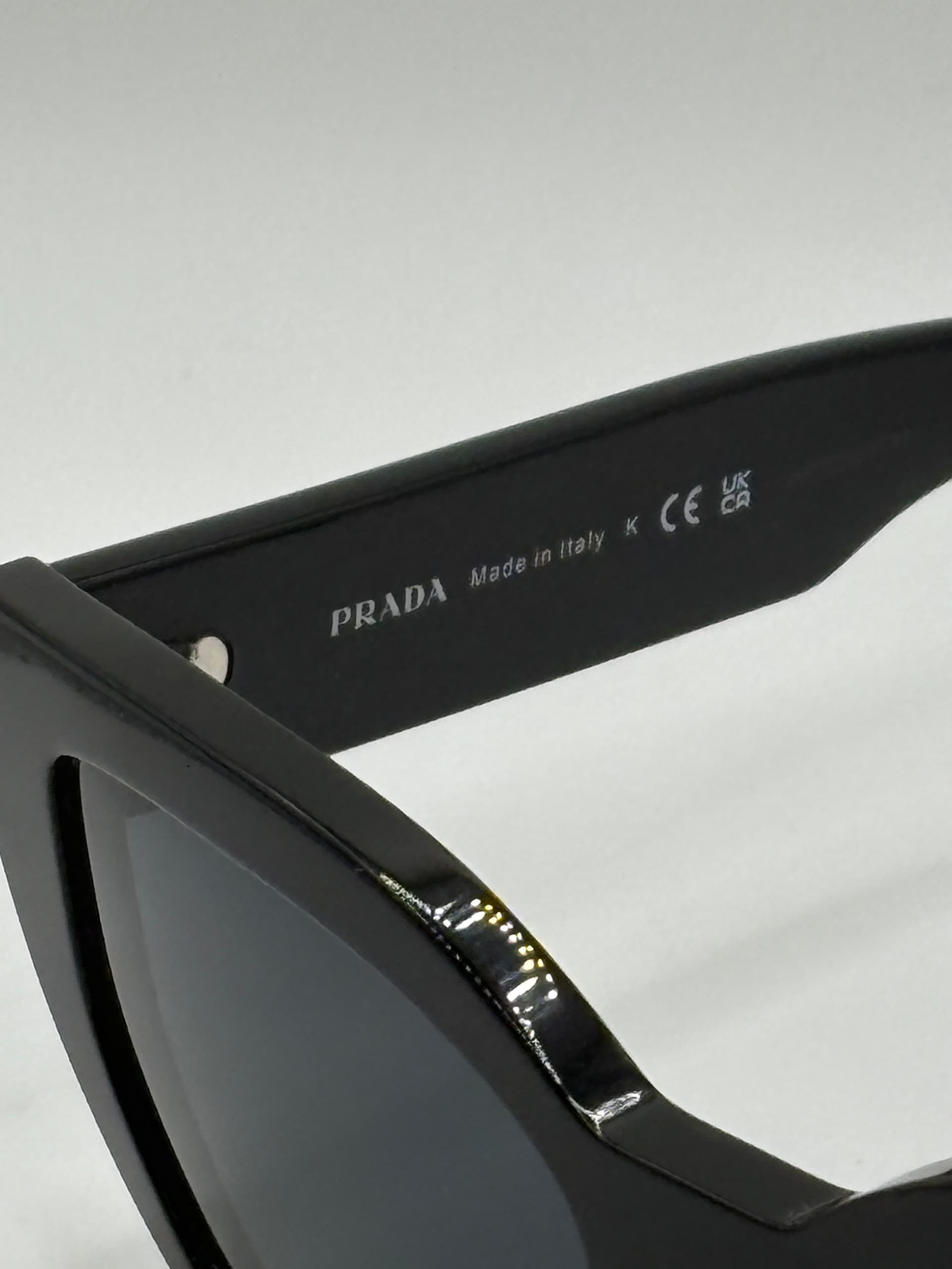 Prada Spr A09 - image 2