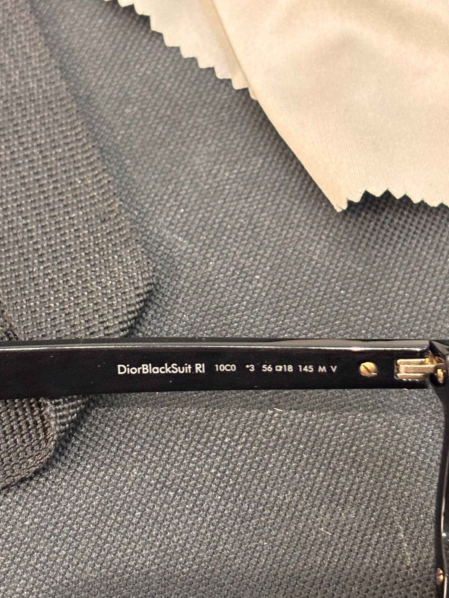 Dior DiorBlackSuit RI 10C0 - image 6