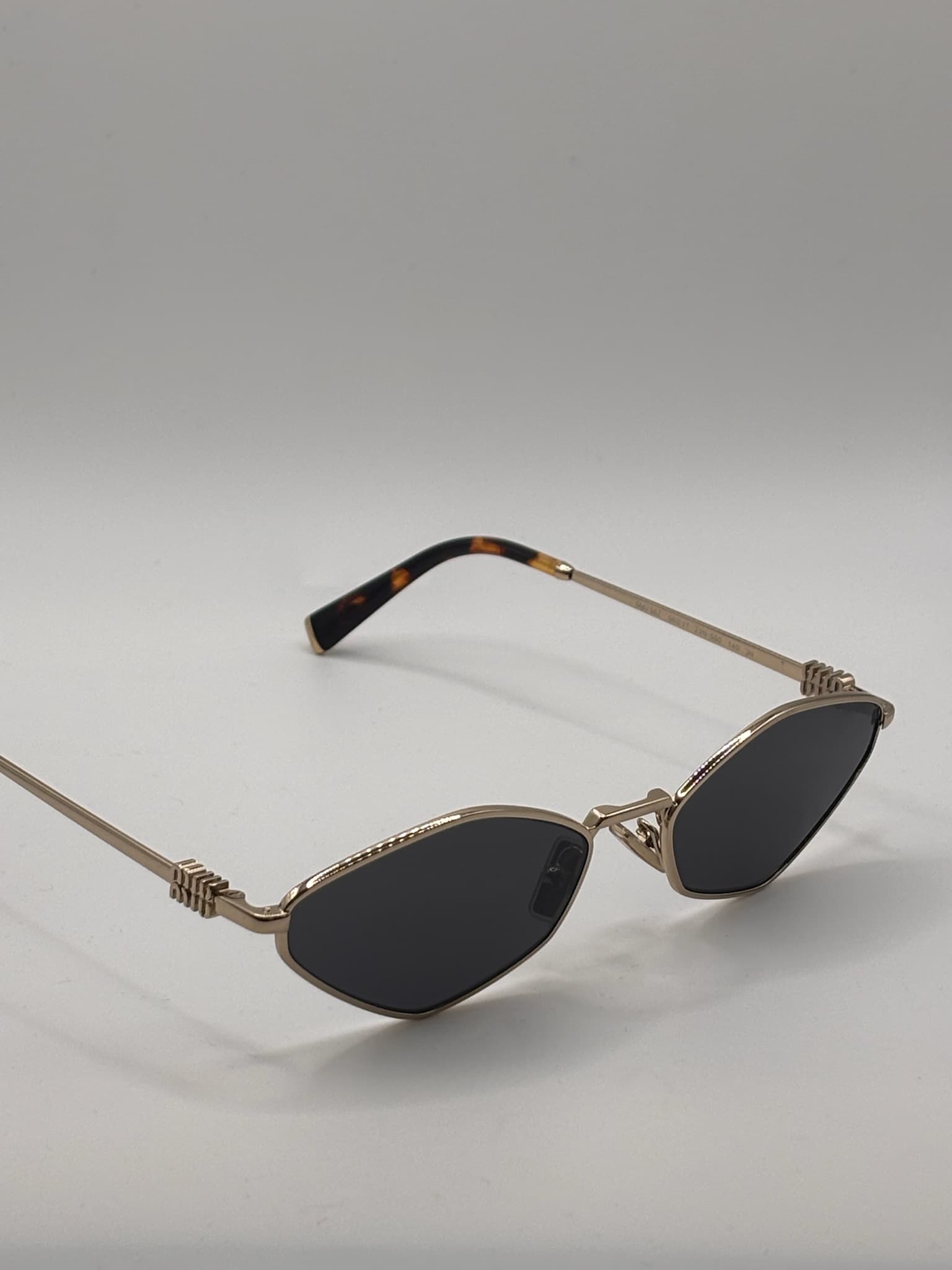 Miu Miu SMU 56Z 56017 ZVN-5S0 140 - image 3