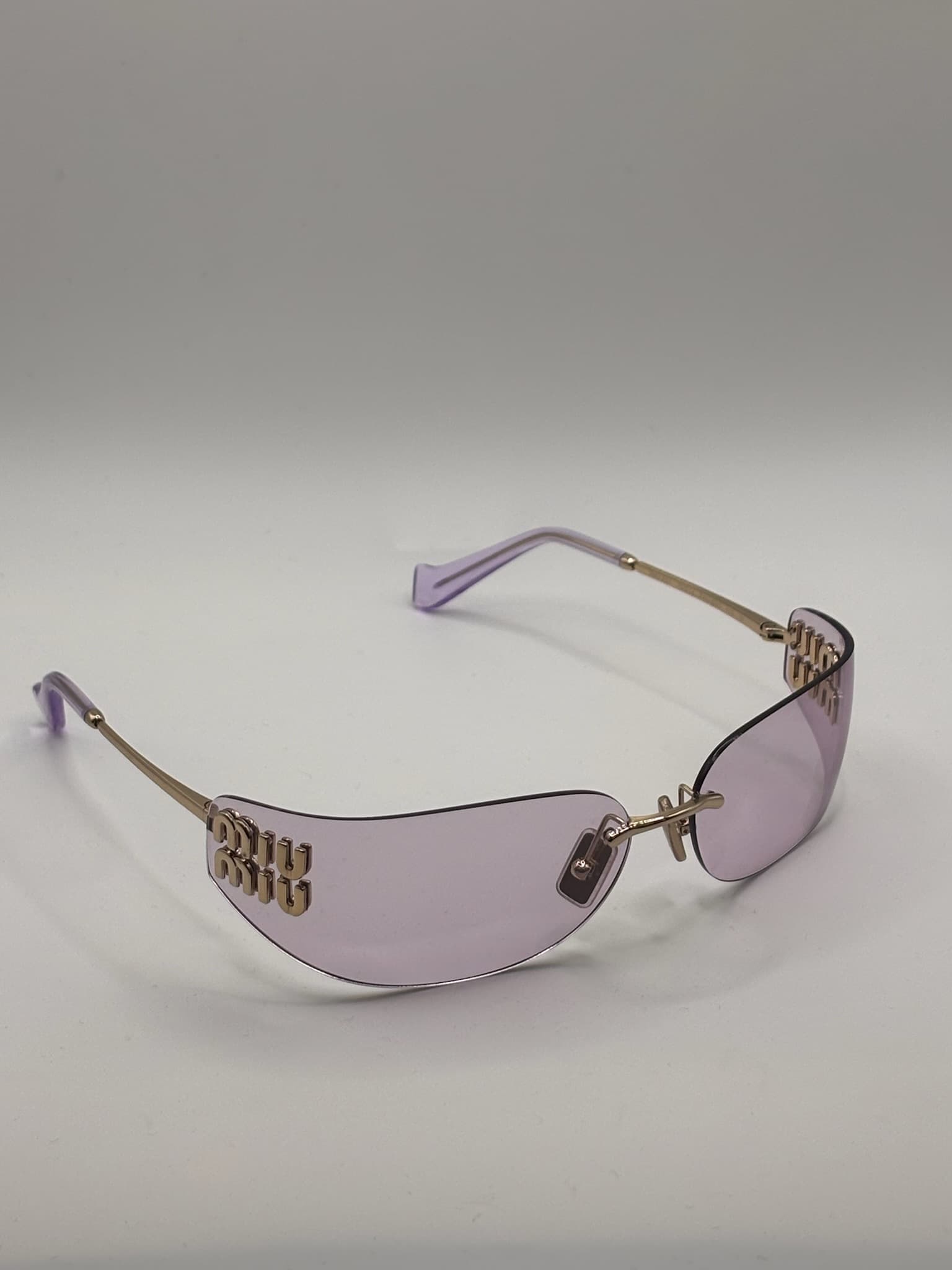 Miu Miu SMU A51 75014 SAK-061 110 - image 1