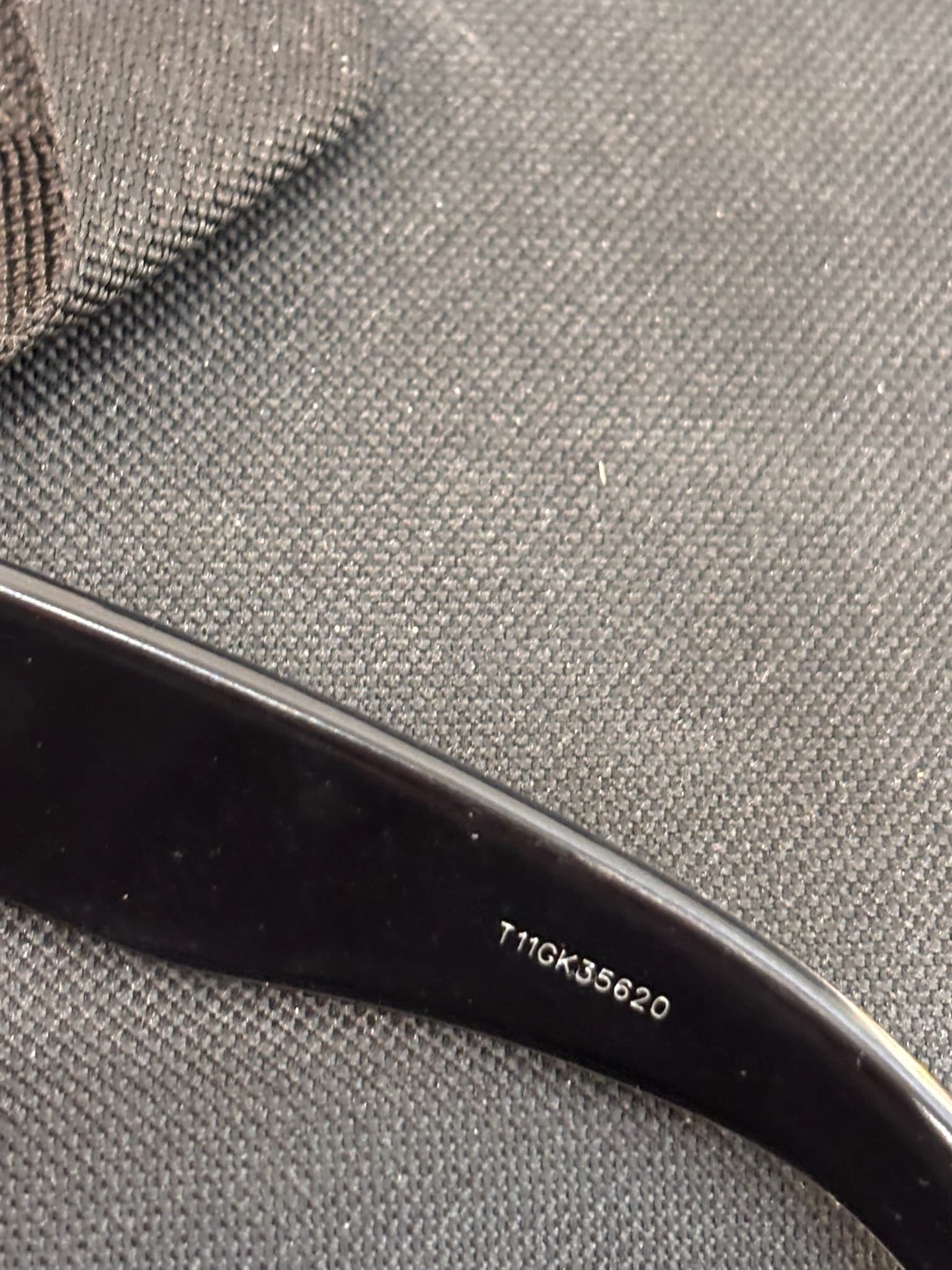 Saint Laurent SL 572 001 - image 3