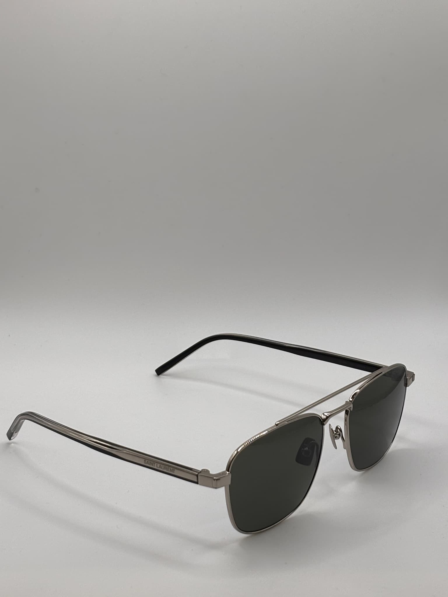 Saint Laurent SL 665 002 - image 1