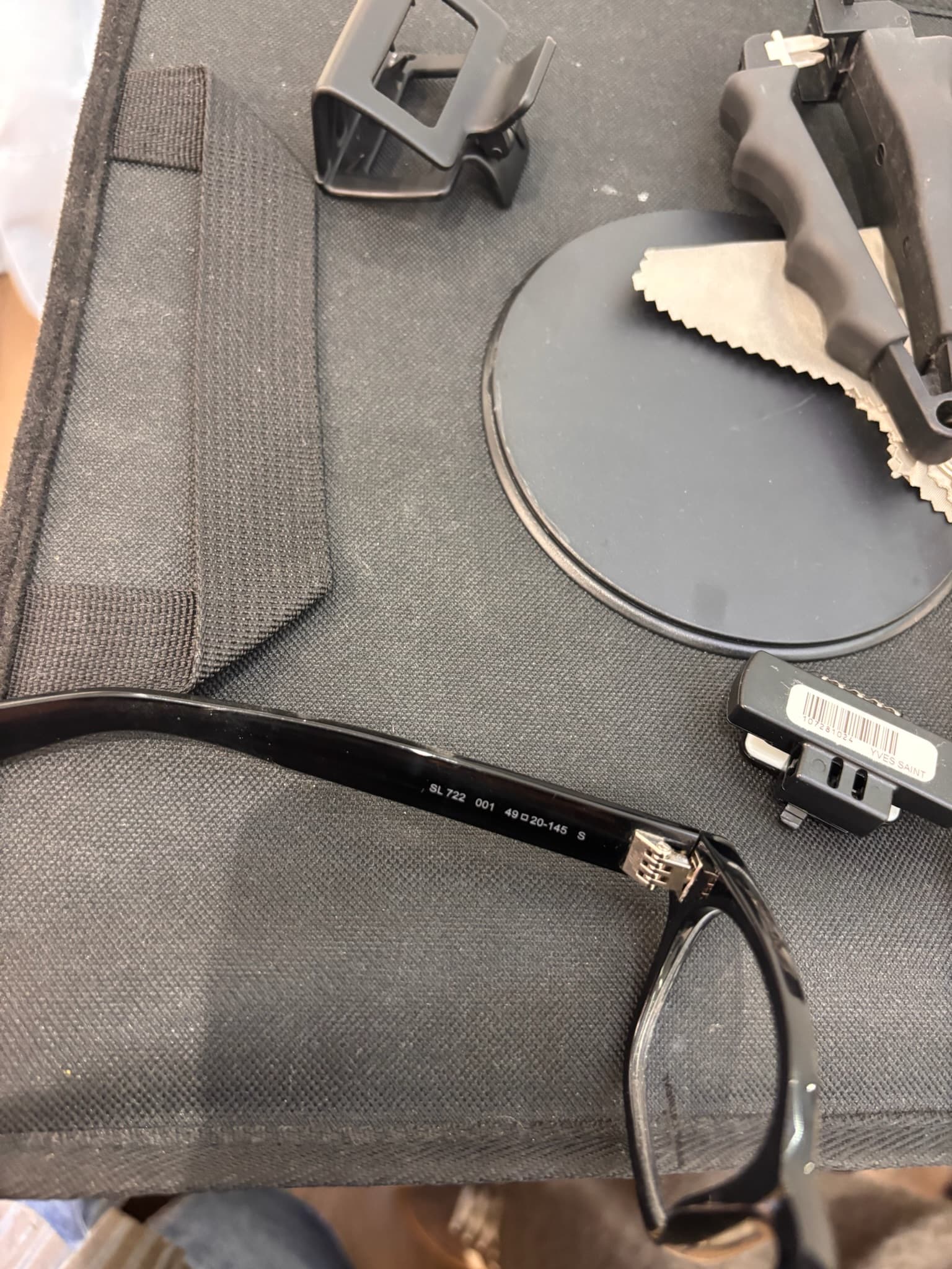 Saint Laurent SL 722 001 49 - image 5