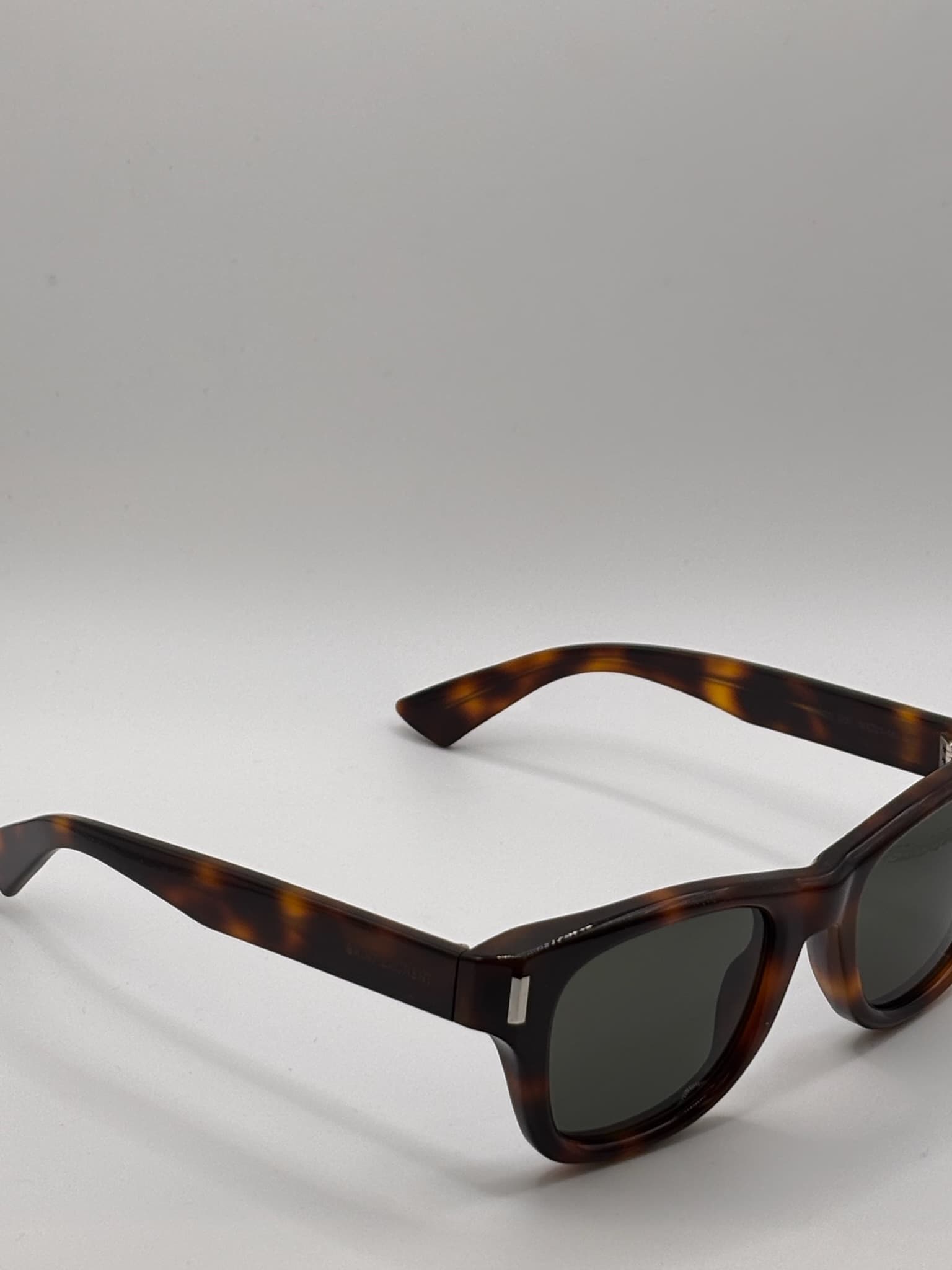 Saint Laurent TOOL 4D3310 - image 2